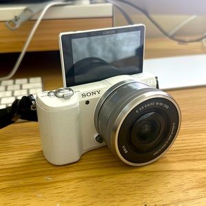 Sony A5100 perfect condition
